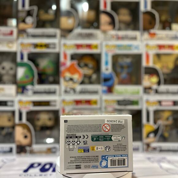 NBA San Antonio Spurs Victor Wembanyama Funko Pop! - Picture 5 of 6